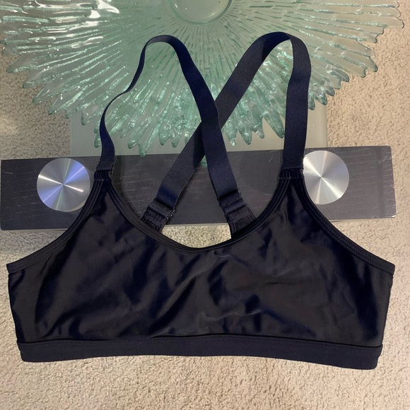 💜 Roxy - Picture 1 of 2